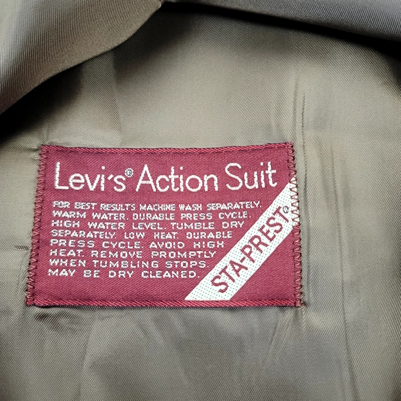 Vintage levi's Menswear Vest - Picture 9 of 12
